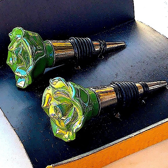 CASA DECOR BOTTLE STOPPERS ROSE GREEN AURORA BOREALIS SET OF 2 - Picture 5 of 8